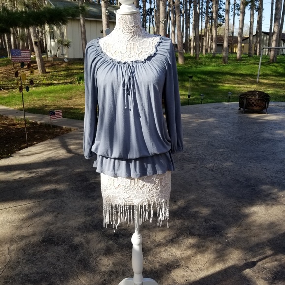Weavers Tops - Weavers blue peasant top